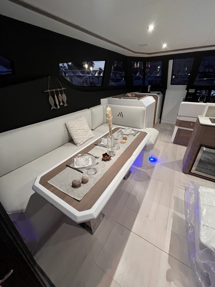 Aventura 38 FLY