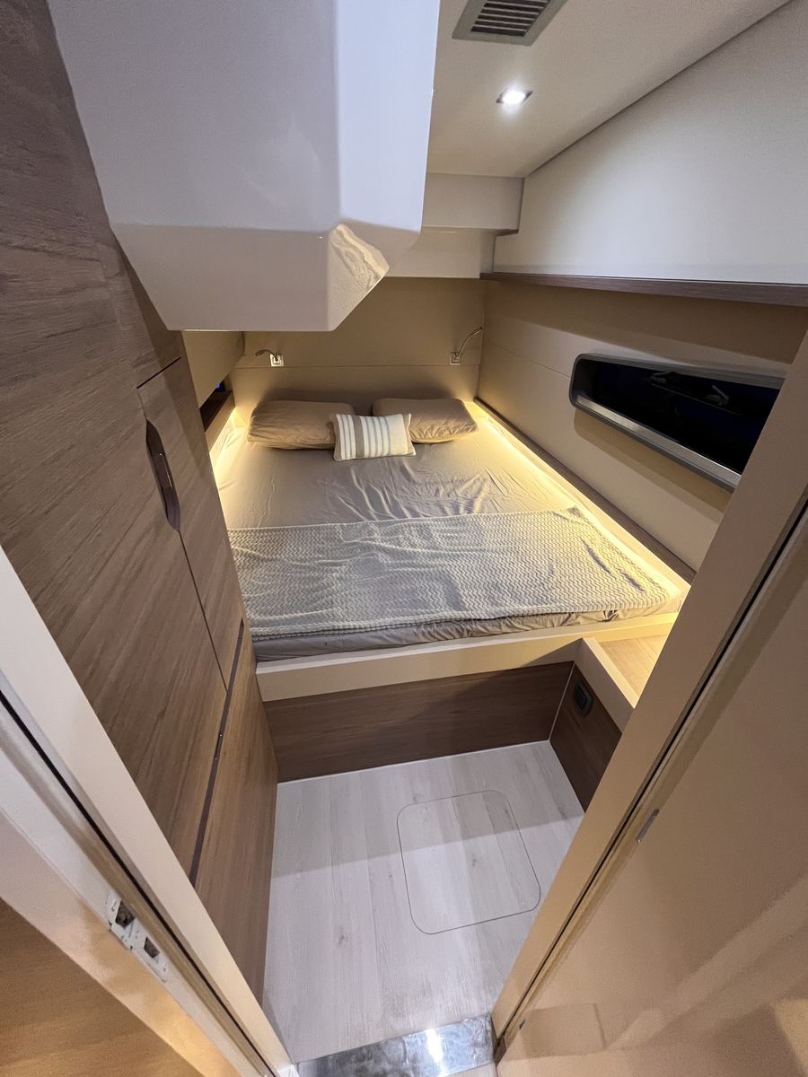 Aventura 38 FLY