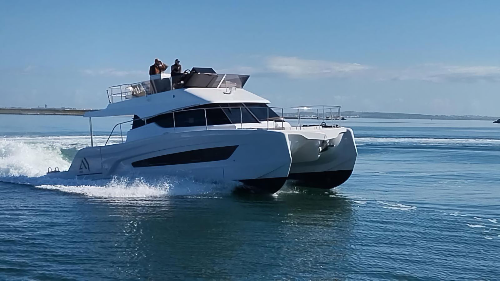 Aventura 38 FLY