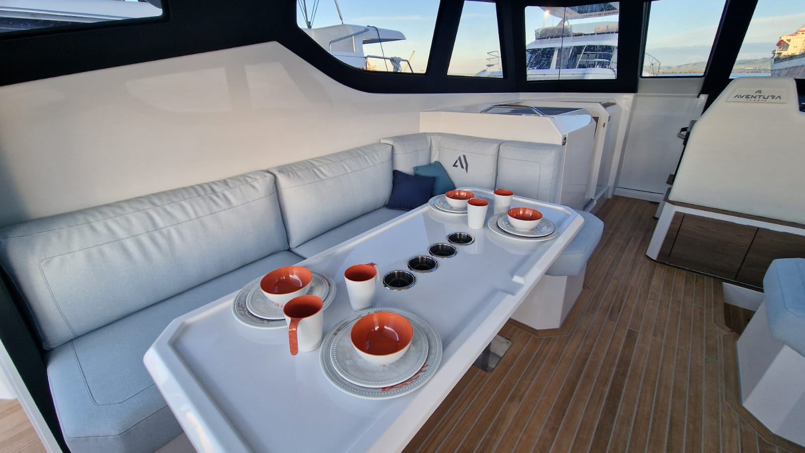 Aventura 38 SC