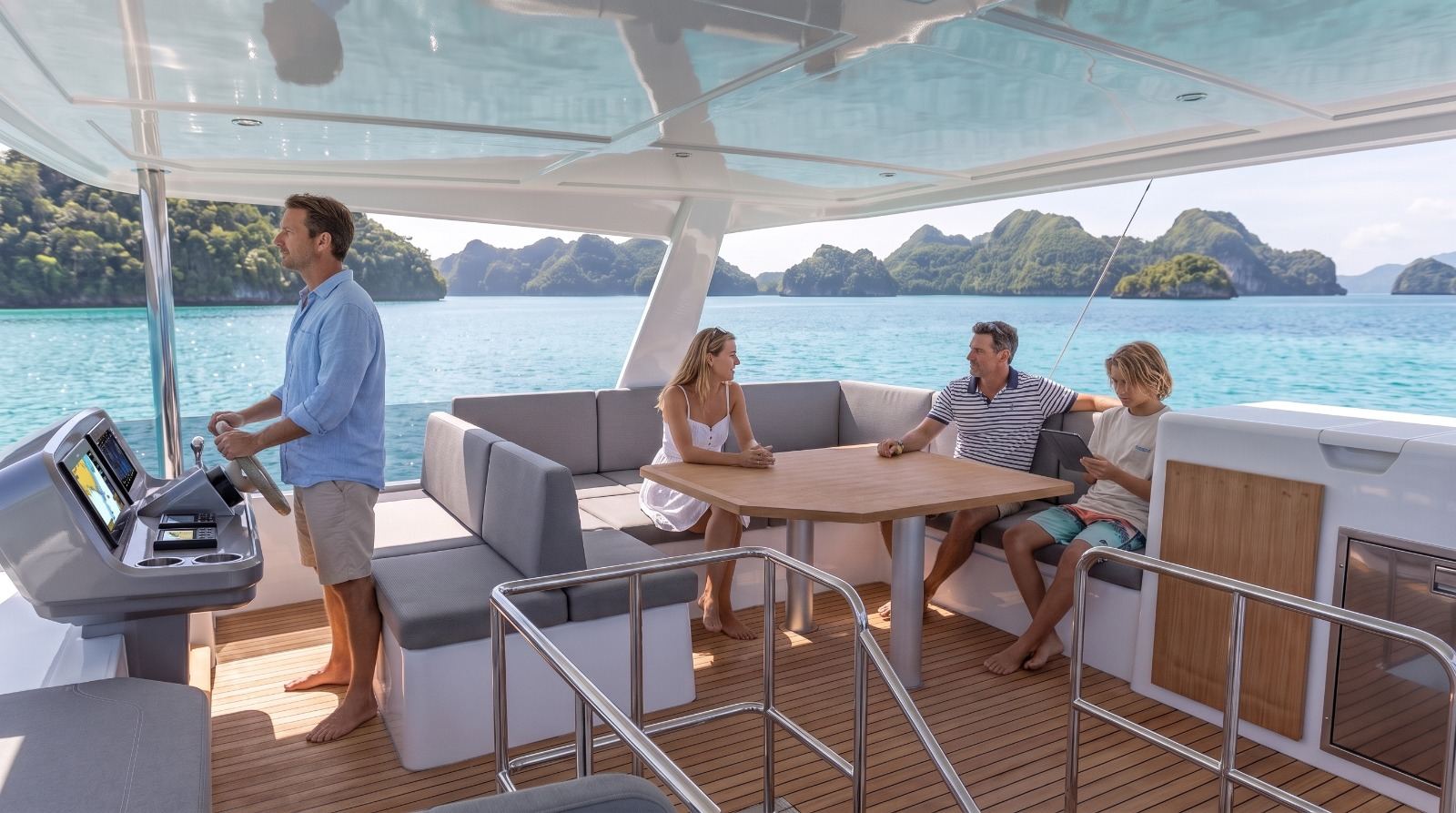 Aventura 47 Explorer