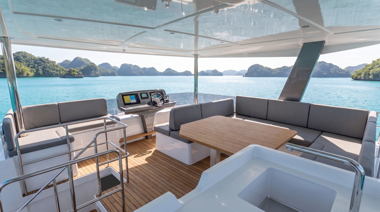 Aventura 47 Explorer