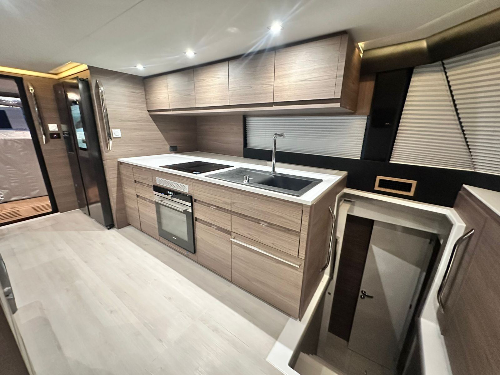 Aventura 56 MY