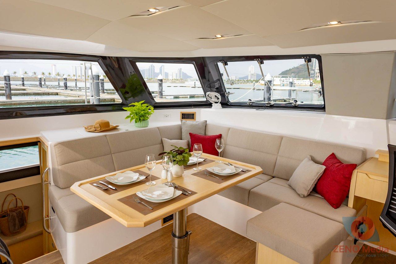 Seawind 1370